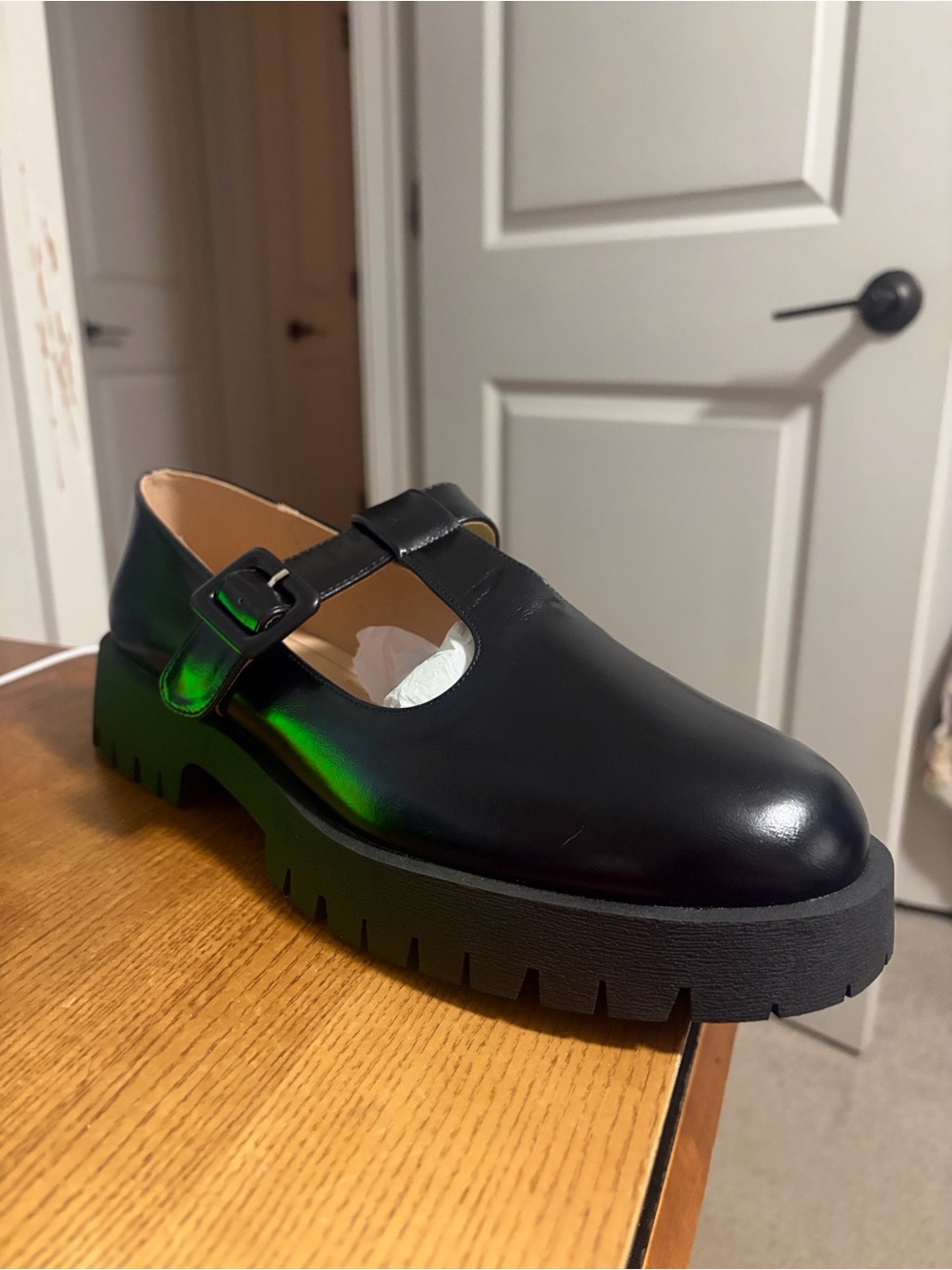 Journee Black Women's Loafers